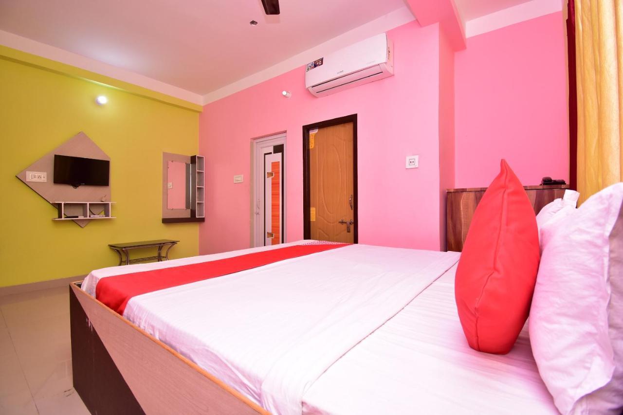 Oyo 16609 Trinayani Guest House Tarapith Exteriér fotografie