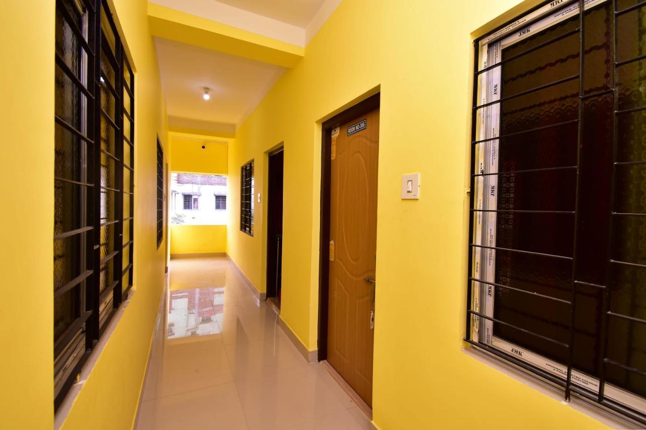 Oyo 16609 Trinayani Guest House Tarapith Exteriér fotografie
