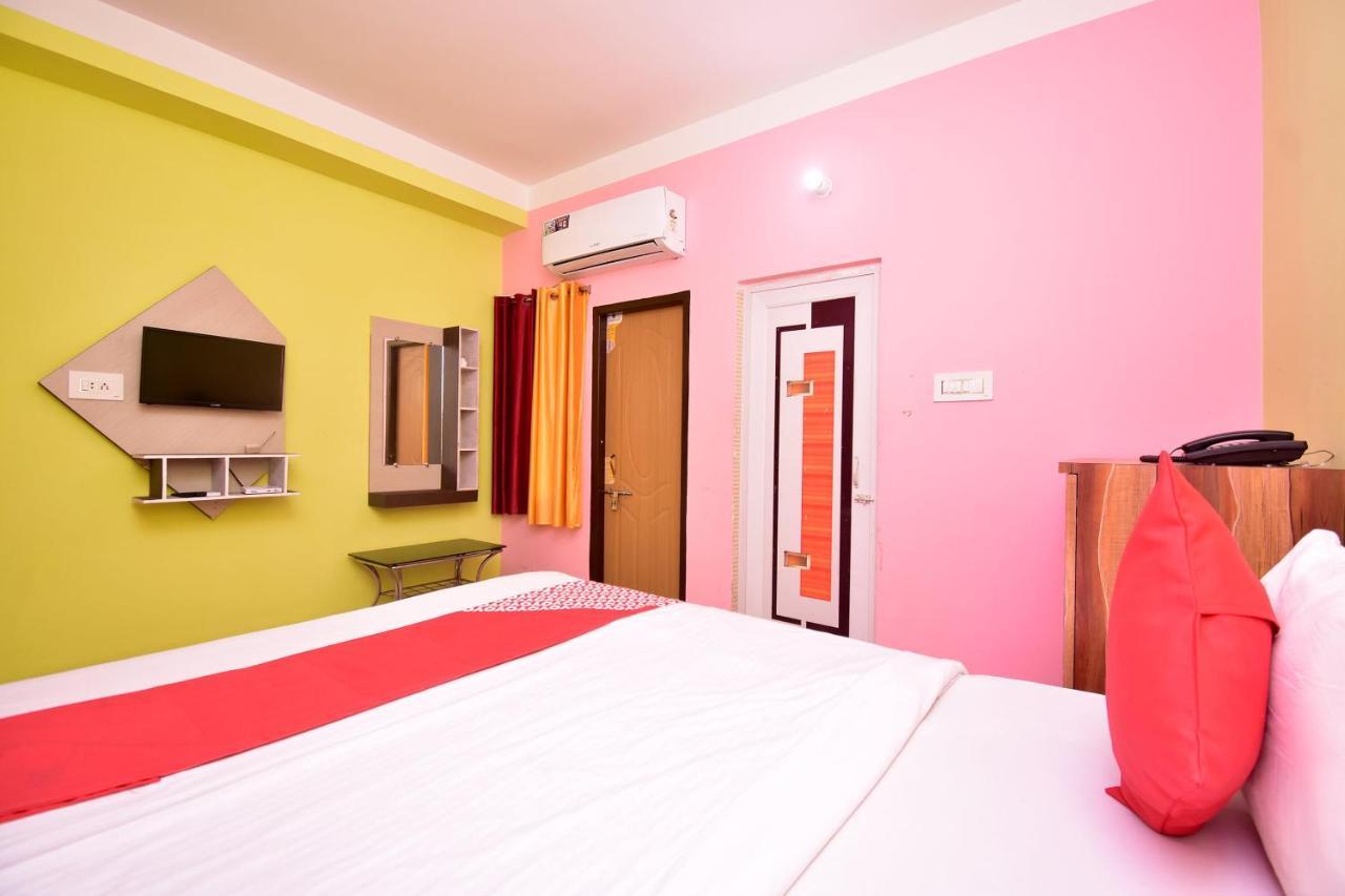 Oyo 16609 Trinayani Guest House Tarapith Exteriér fotografie