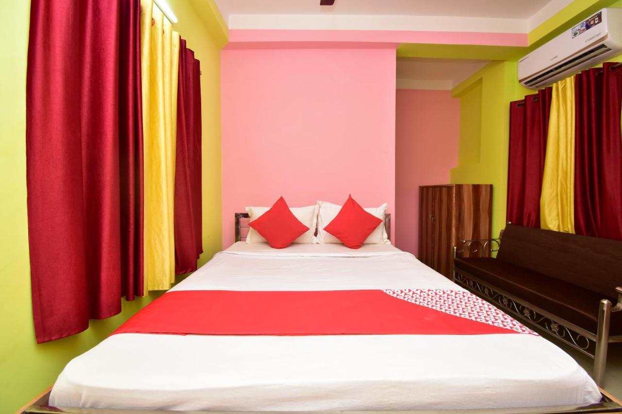 Oyo 16609 Trinayani Guest House Tarapith Exteriér fotografie