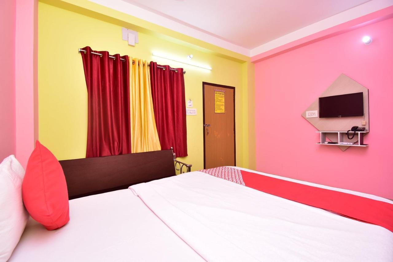 Oyo 16609 Trinayani Guest House Tarapith Exteriér fotografie
